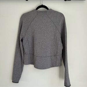 Lululemon Hill And Valley Mock Neck Size  8
